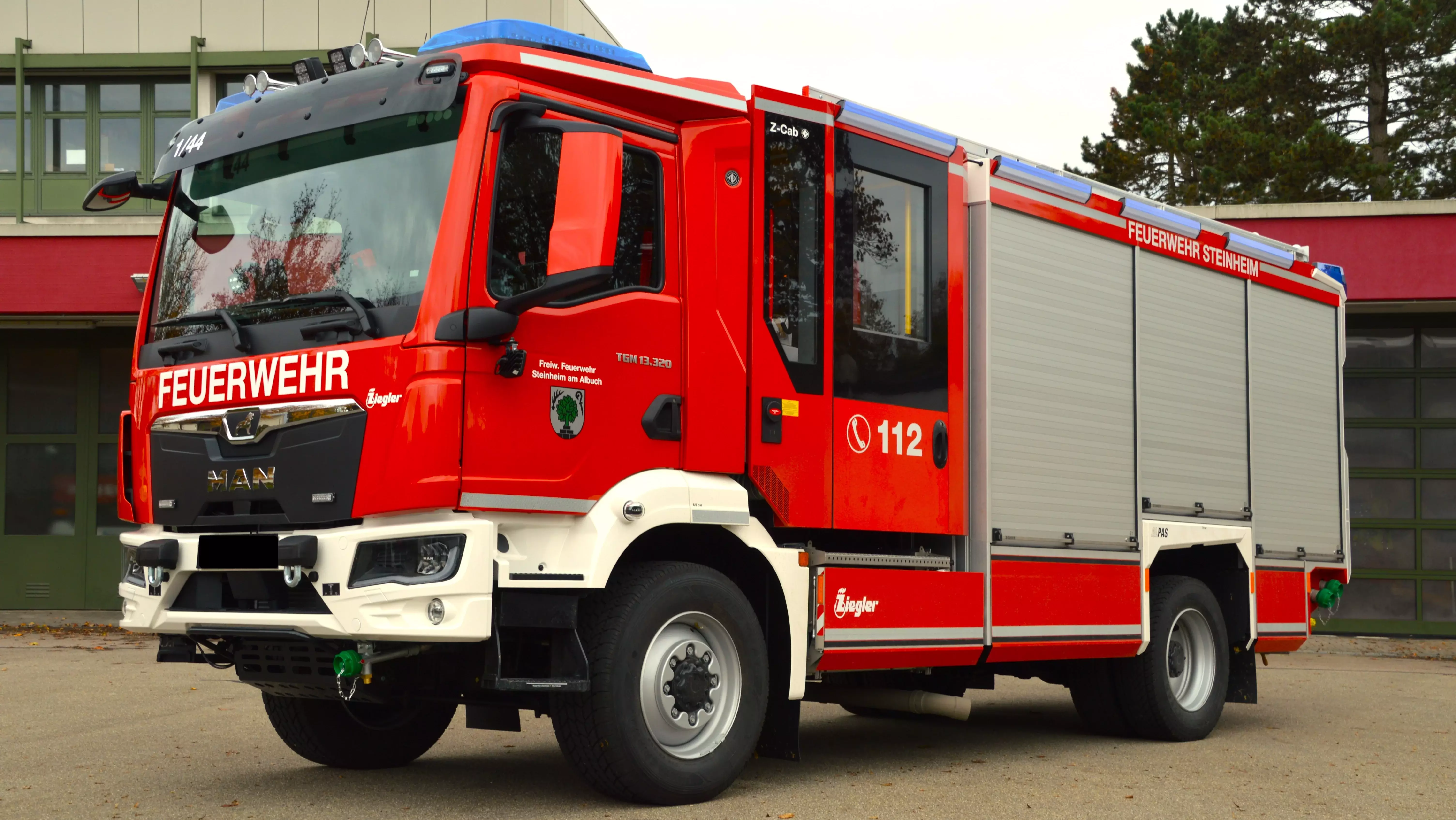 Das neue Löschgruppenfahrzeug der Feuerwehr ist in Steinheim eingetroffen.